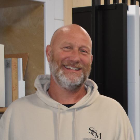 Mark Novotny headshot